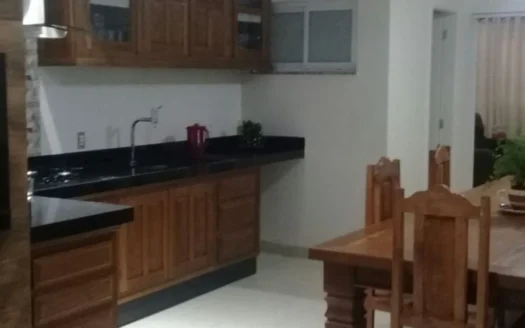 Casa com piscina no Condomínio San Marino em Birigui