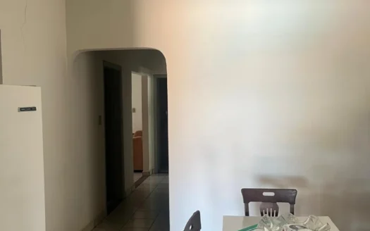 Casa com piscina próxima ao centro de Birigui