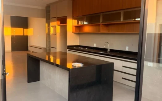 Casa à venda no condomínio Dhama em Birigui