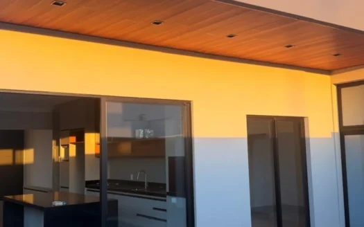 Casa à venda no condomínio Dhama em Birigui